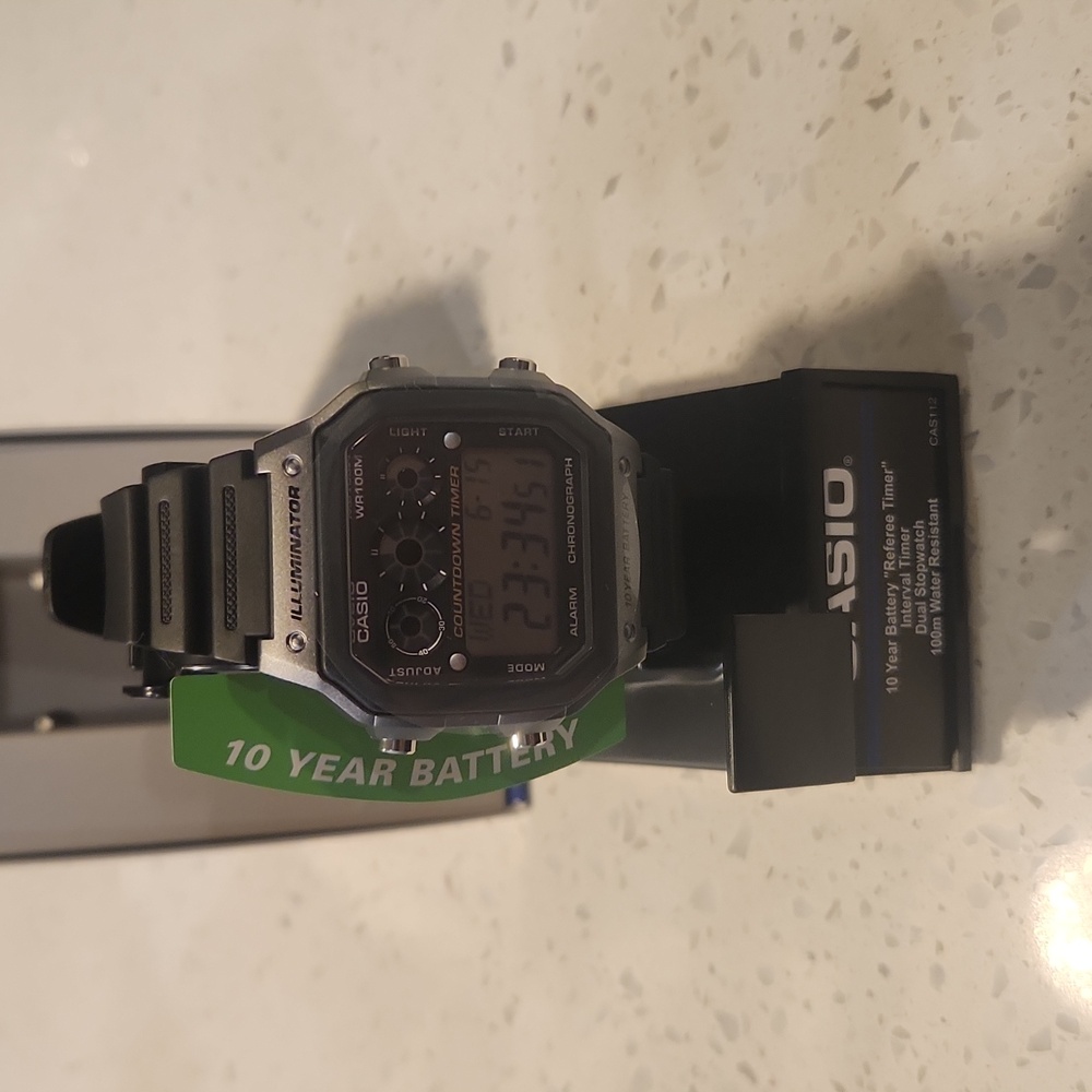 BRAND NEW Casio watch silver grey and black